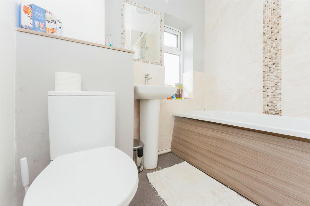 Additional property image - Orrets Meadow Road, Wirral
