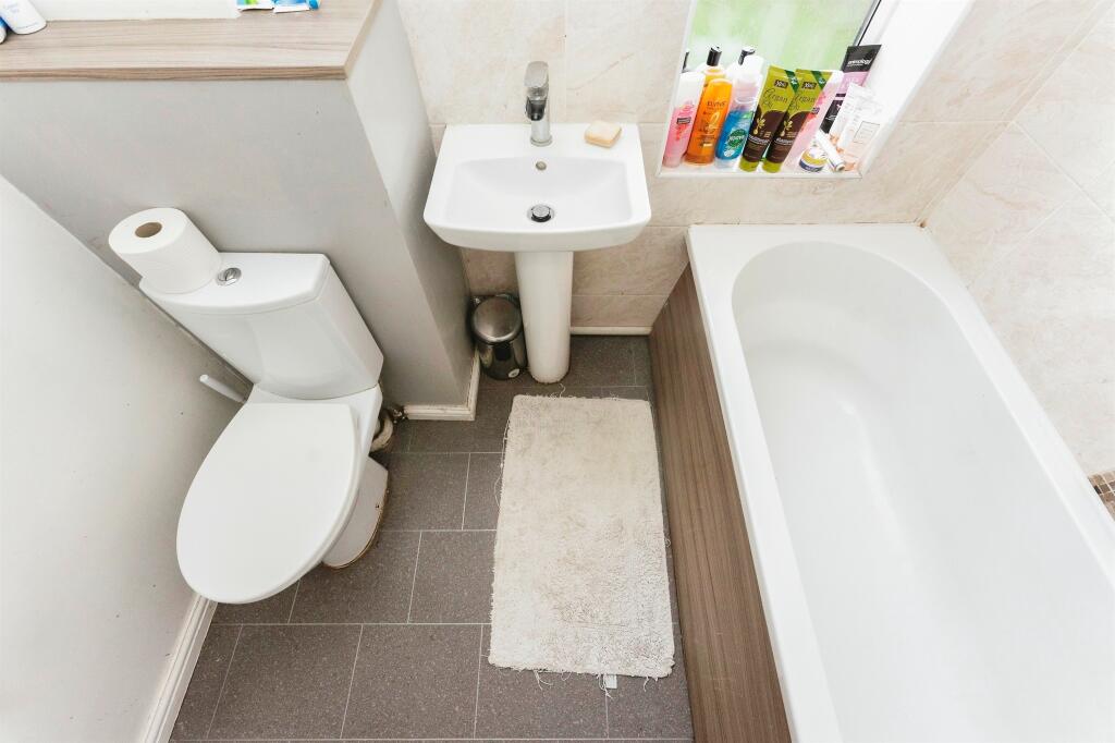 Additional property image - Orrets Meadow Road, Wirral
