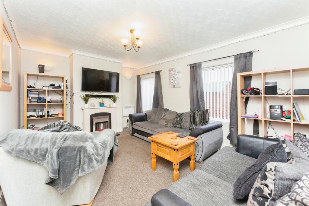 Additional property image - Orrets Meadow Road, Wirral