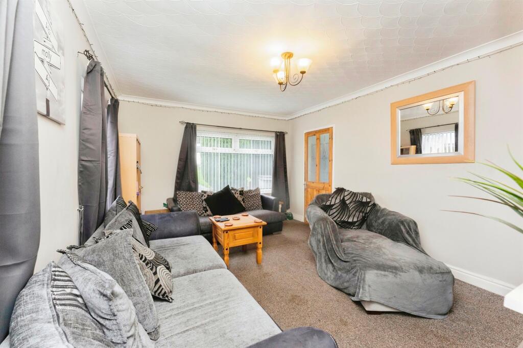 Additional property image - Orrets Meadow Road, Wirral