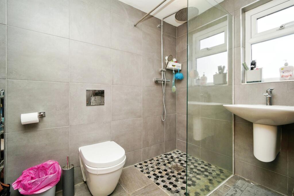 Additional property image - Cortsway West, Wirral