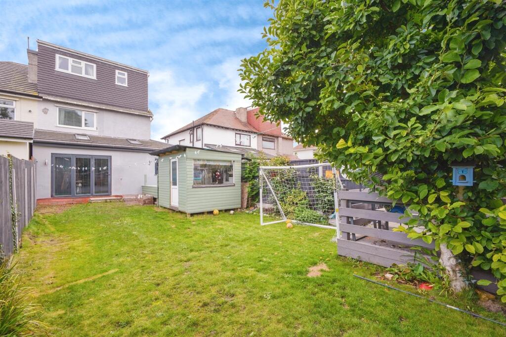 Additional property image - Cortsway West, Wirral