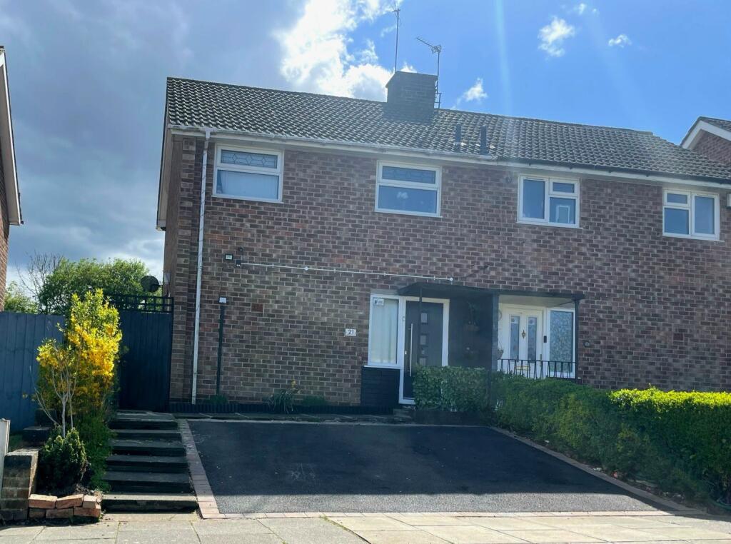 Main image of property: Glebe Hey Road, Wirral