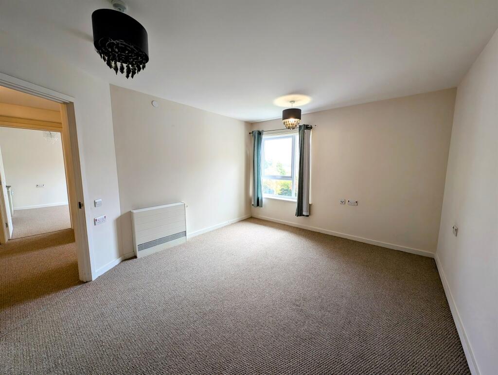 Additional property image - New Grosvenor Road, Ellesmere Port