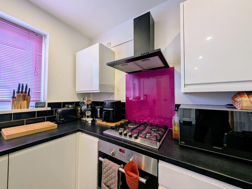 Additional property image - Green Lane Estate, Sealand, Deeside