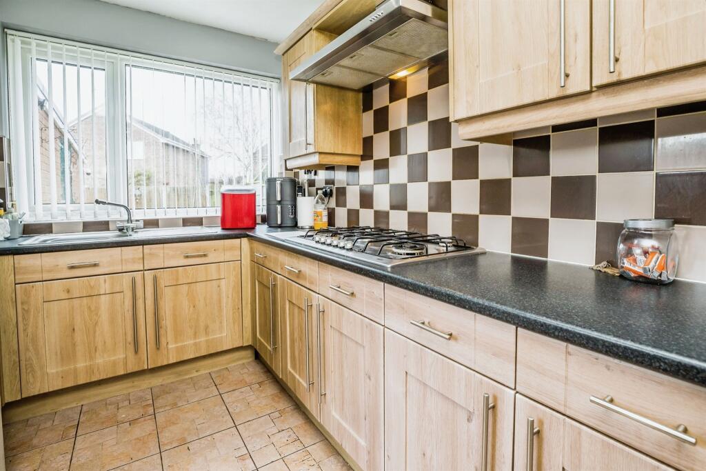 Additional image 13 of Maple Grove, Whitby, ELLESMERE PORT
