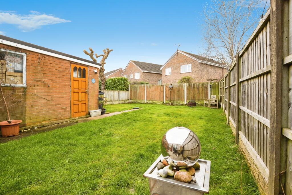 Additional image 3 of Maple Grove, Whitby, ELLESMERE PORT