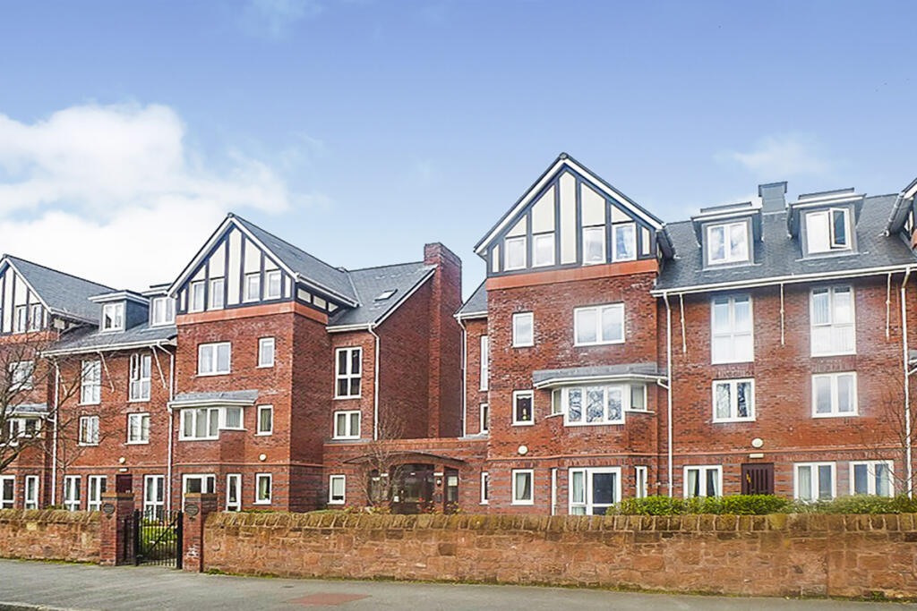 1 bedroom retirement property for sale in The Kings Gap, Hoylake