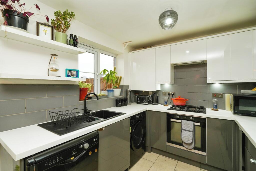 Additional property image - Kingham Close, Wirral
