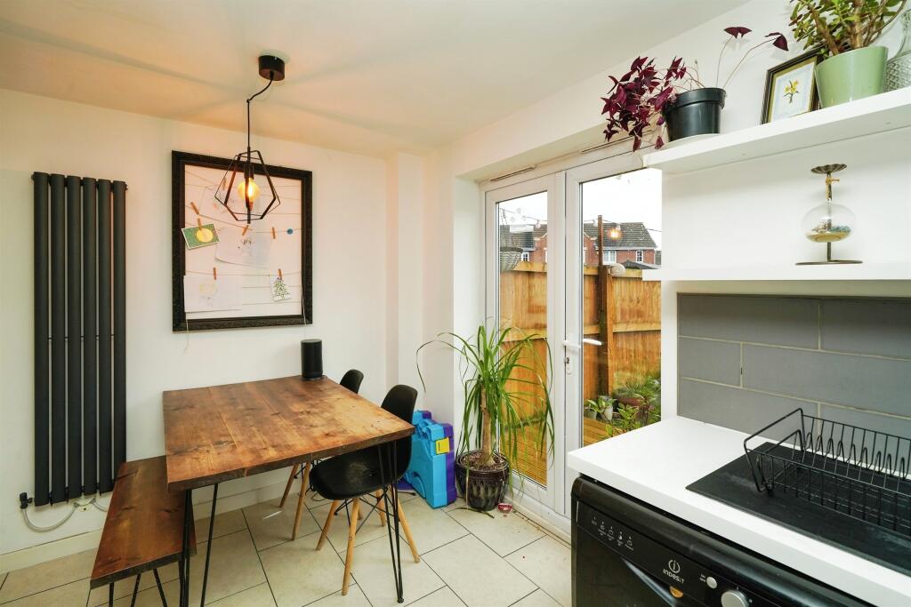 Additional property image - Kingham Close, Wirral