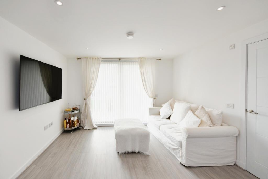 1 bedroom ground floor flat for sale in St. Mungo Street,