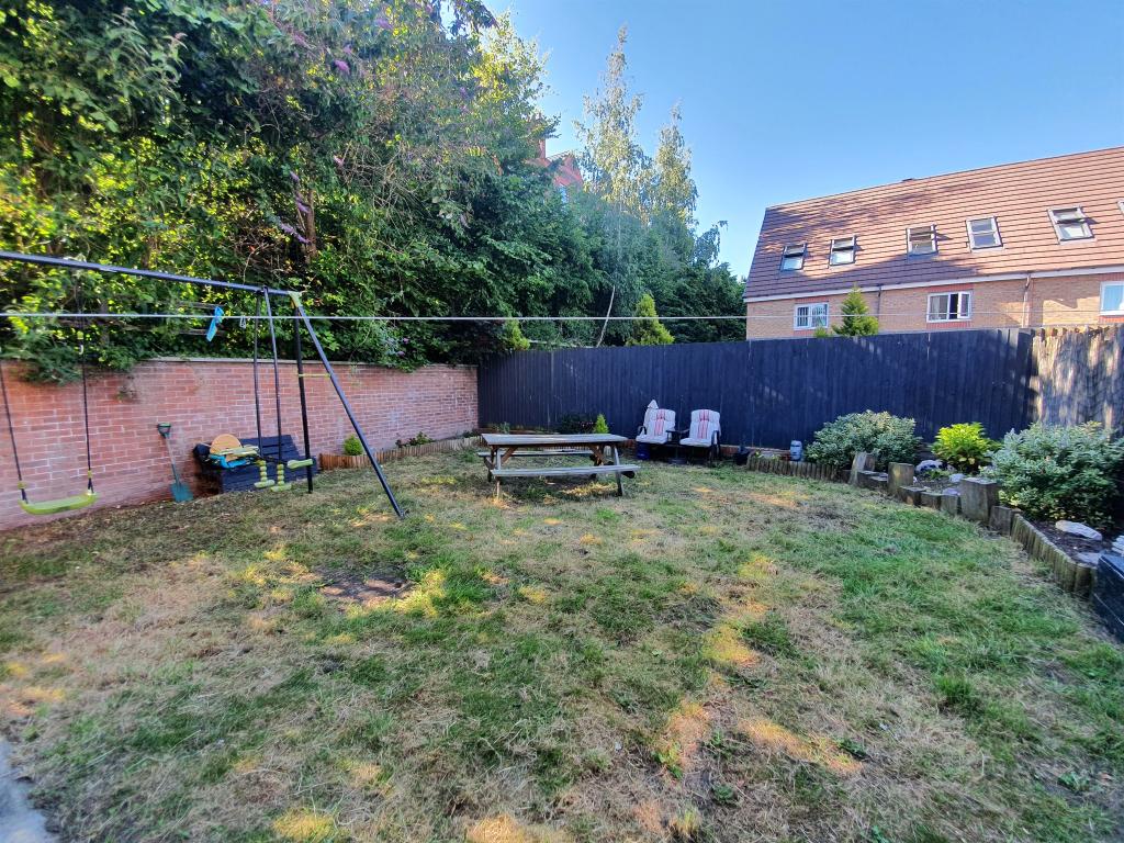 3 bedroom semidetached house for sale in Merlin Road, Birkenhead, CH42