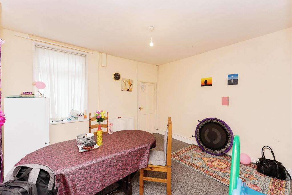 2 bedroom terraced house for sale in Mount Grove, Oxton, Birkenhead, CH41