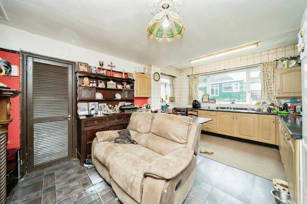 Additional property image - Grosvenor Road, Prenton