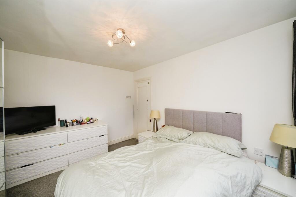 Additional property image - Holmlands Crescent, Prenton