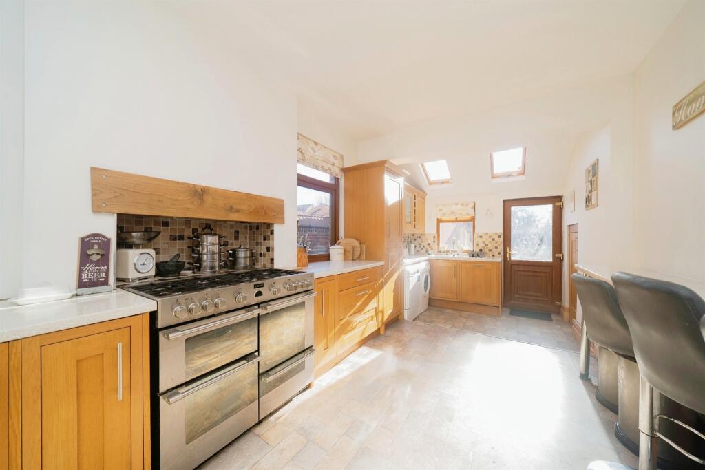 4 bedroom semidetached house for sale in Uppingham Road, Wallasey, CH44