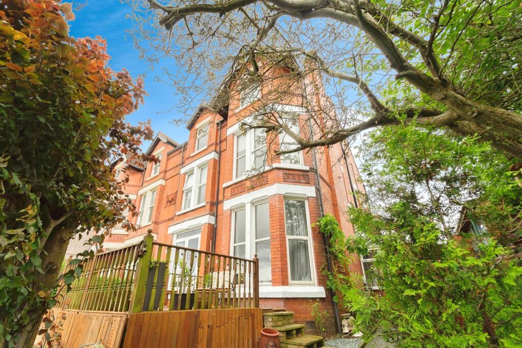 6 bedroom semidetached house for sale in Egremont Promenade, Wallasey