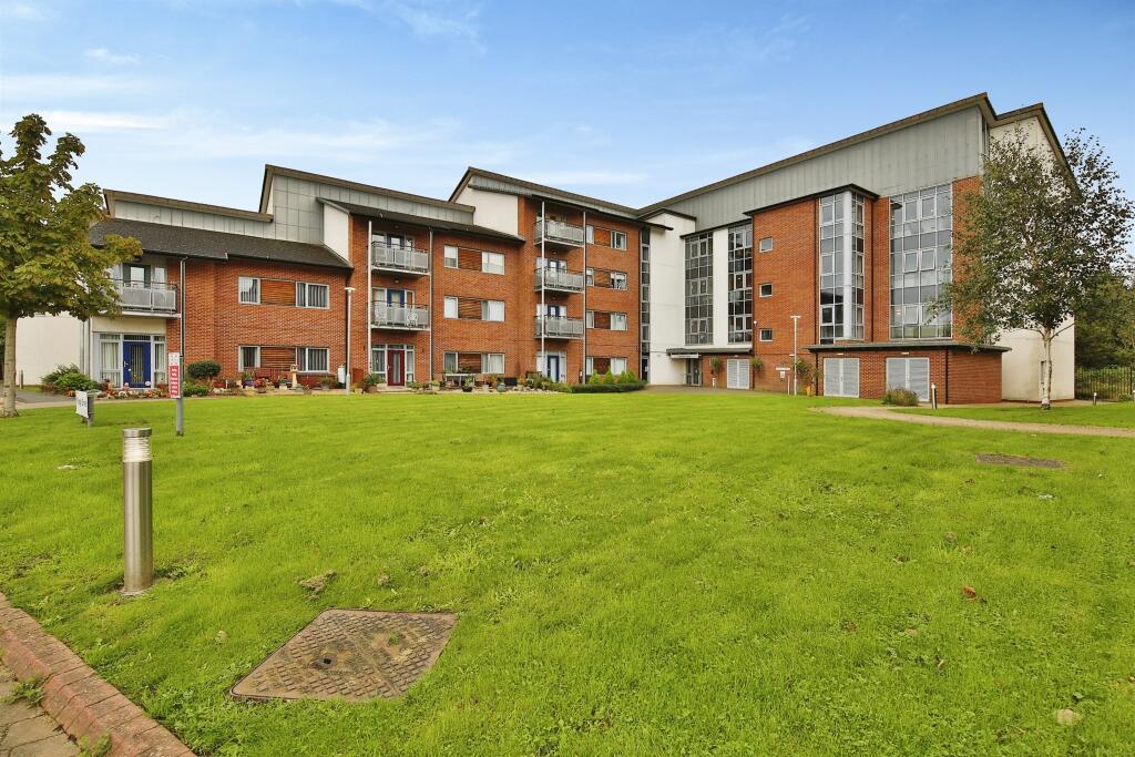 2 bedroom apartment for sale in Hartfields, Hartlepool, TS26