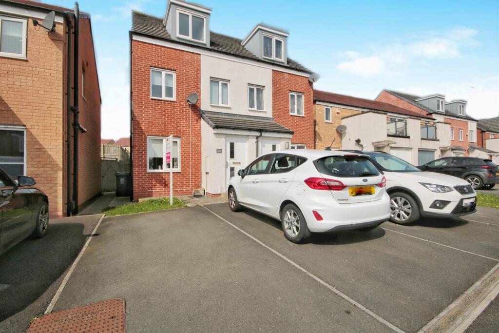 3 bedroom semidetached house for sale in Rosebay Close, Hartlepool, TS26