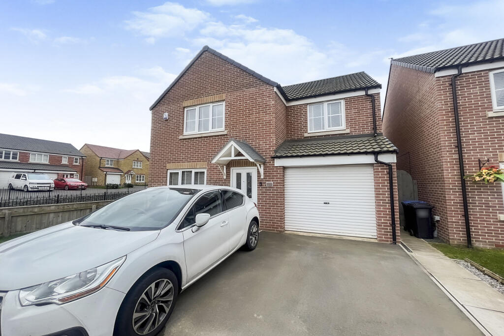 4 bedroom detached house for sale in Brookes Lane, Hemlington