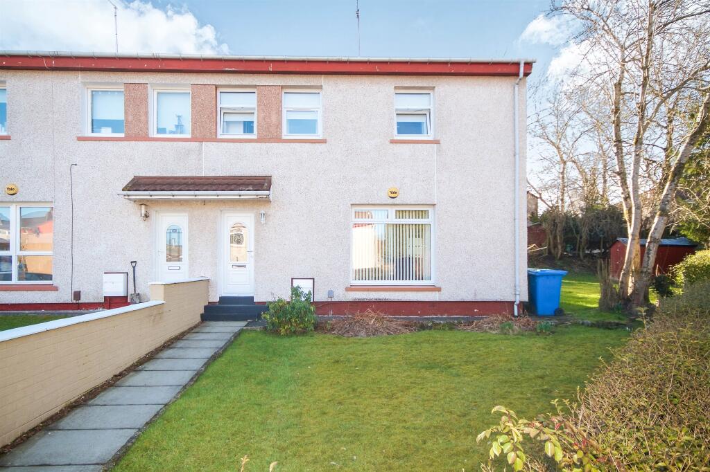 3 bedroom semidetached house for sale in Turnberry Drive, Rutherglen