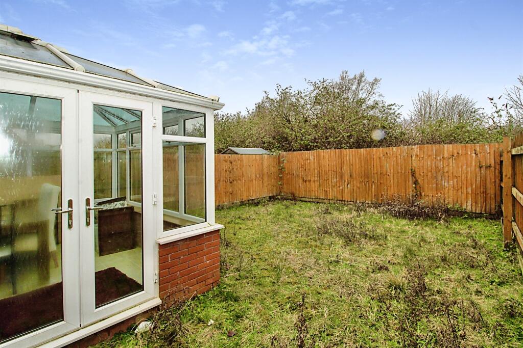 2 bedroom semidetached house for sale in Bartley Wilson Way, Cardiff, CF11