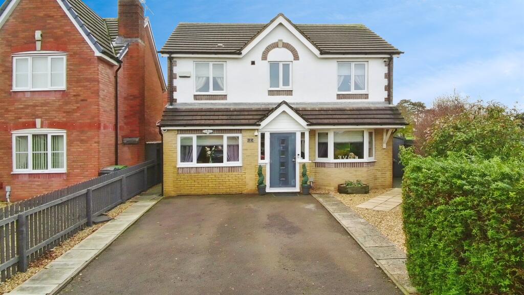 Main image of property: Clos Rhedyn, Cardiff