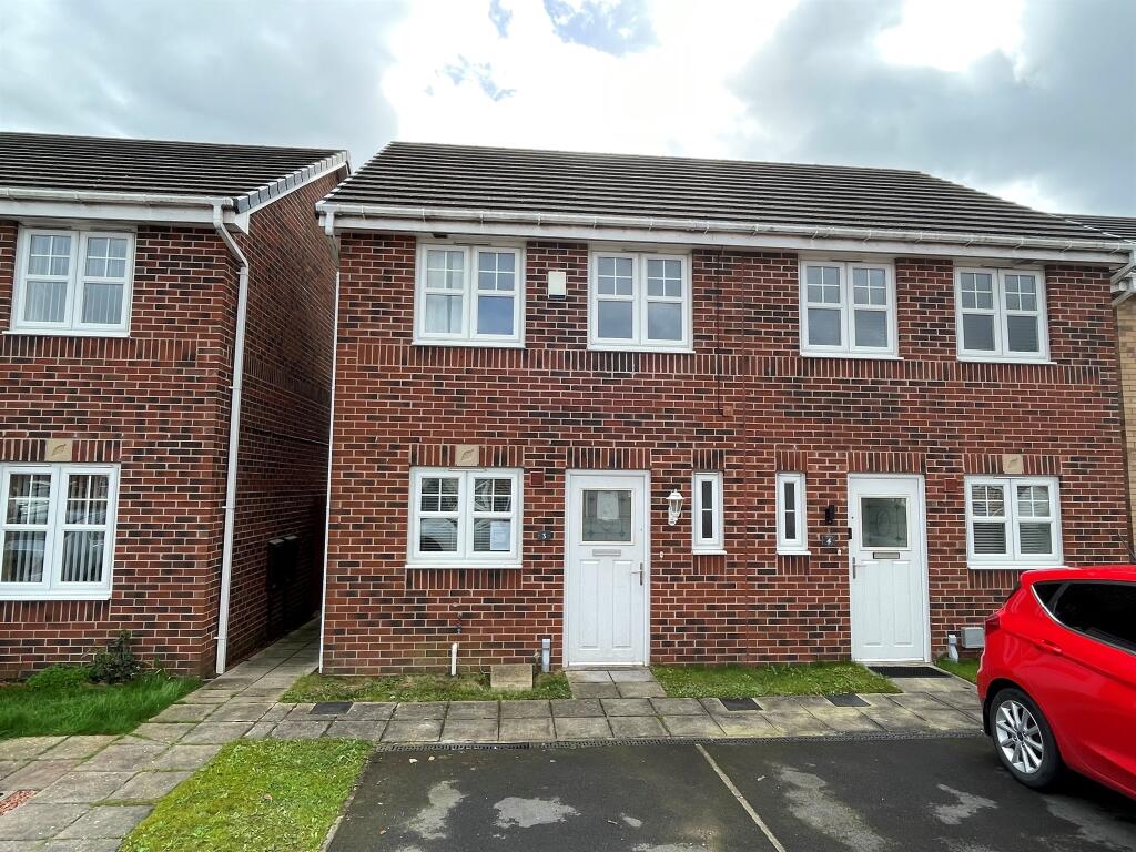 2 bedroom semidetached house for sale in Babbage Gardens, StocktonOn