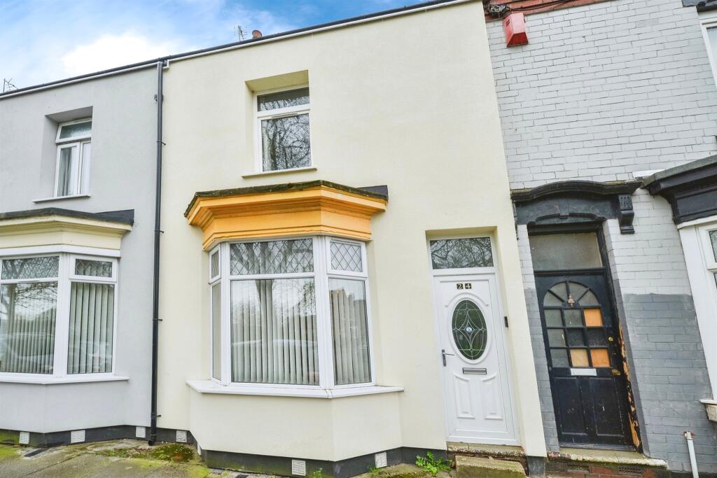 3 bedroom terraced house for sale in Victoria Road, Thornaby, Stockton