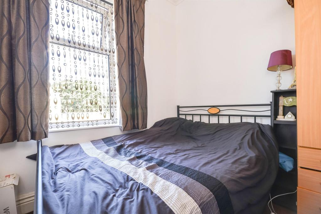 5 bedroom end of terrace house for sale in Hartburn Lane, StocktonOnTees, TS18