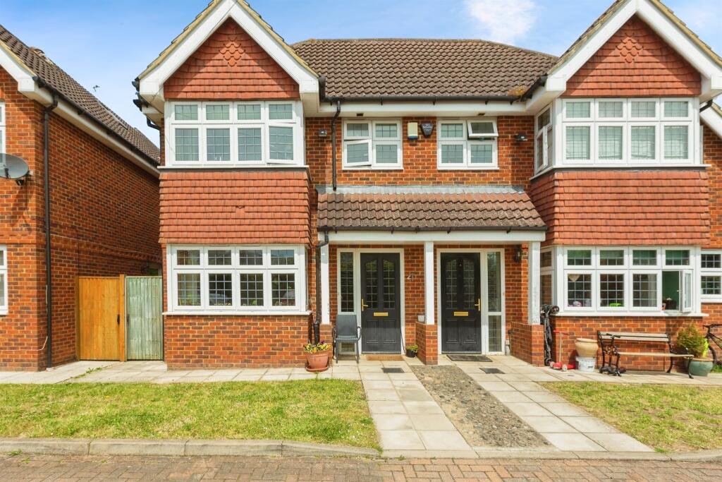 Main image of property: Mallard Close, Burnham, Slough