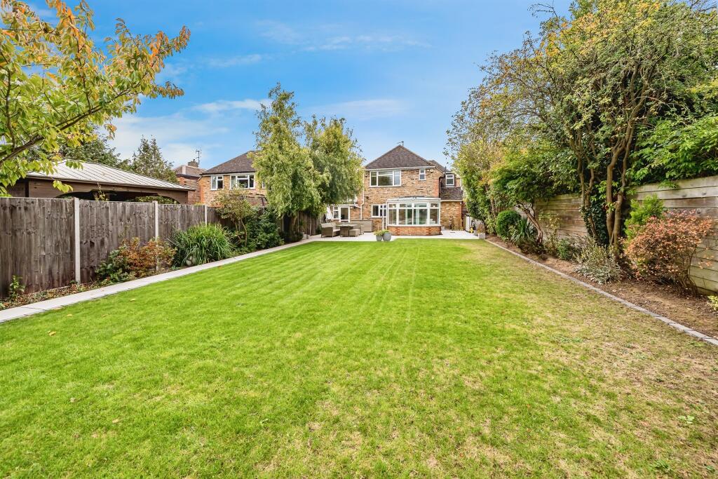 Main image of property: Pink Lane, Burnham, Slough