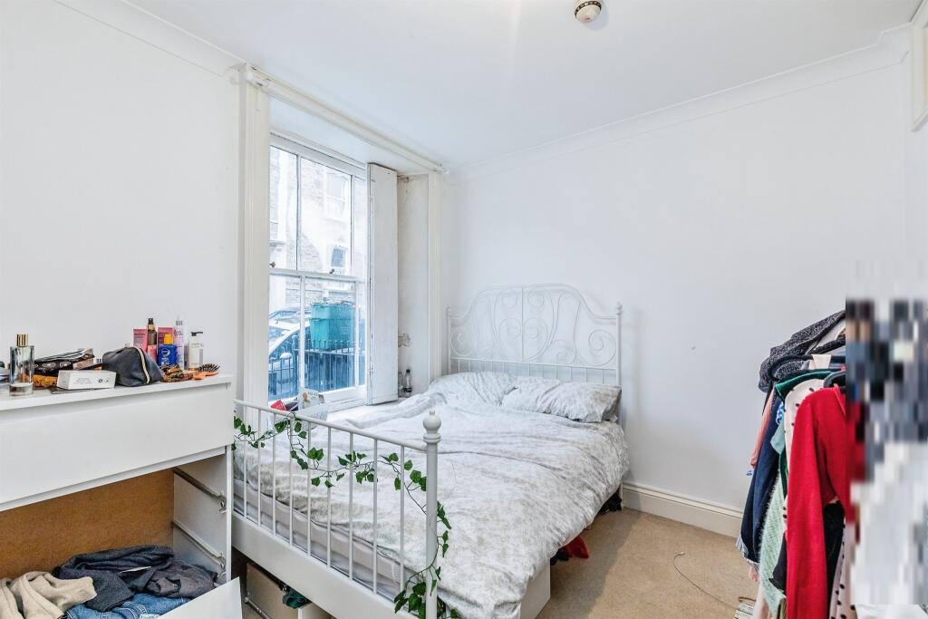 Additional property image - Ambra Vale East, Bristol