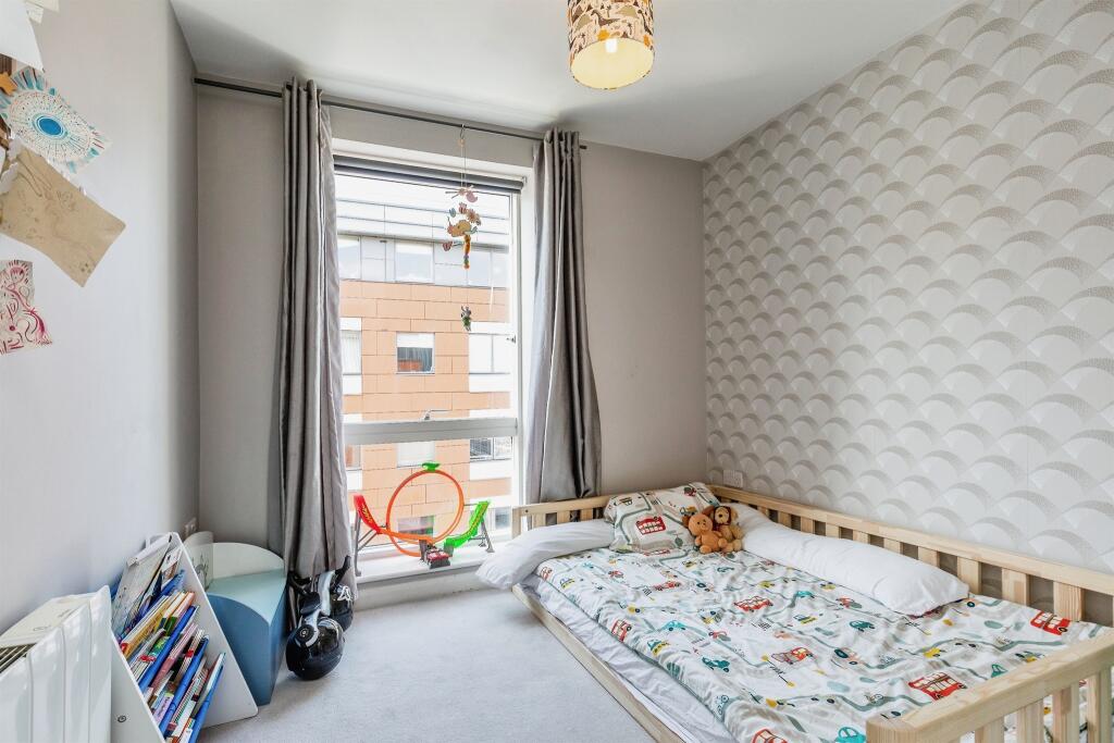 Additional property image - Dean Street, Bristol