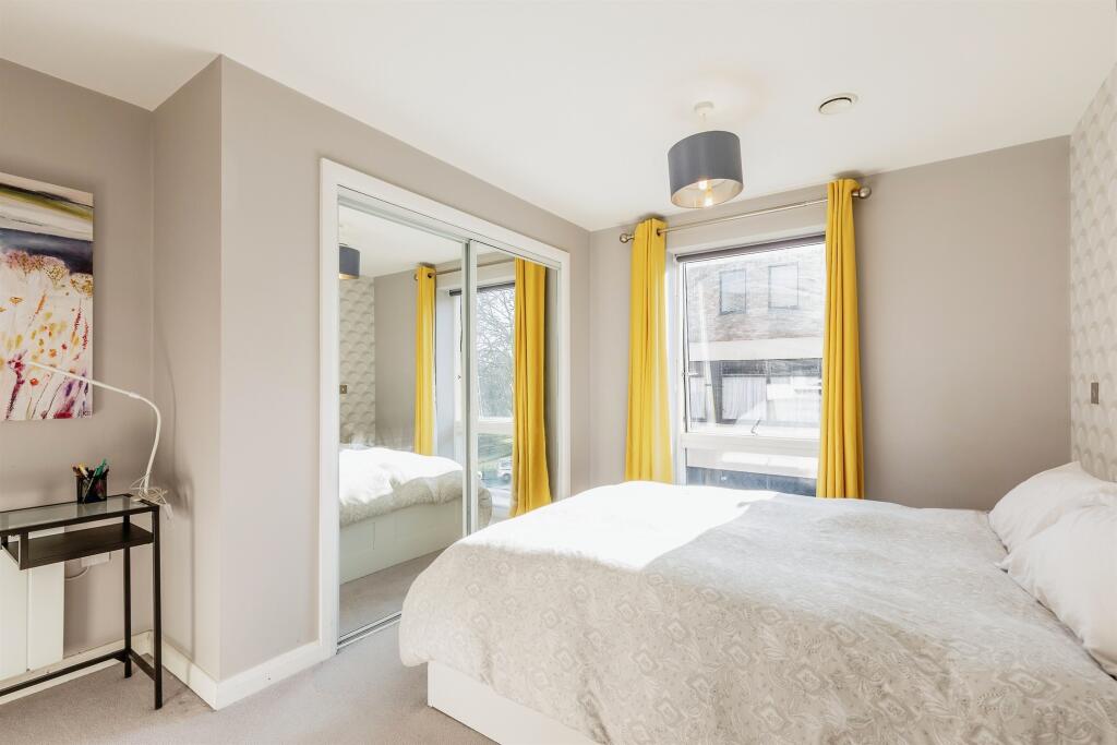 Additional property image - Dean Street, Bristol