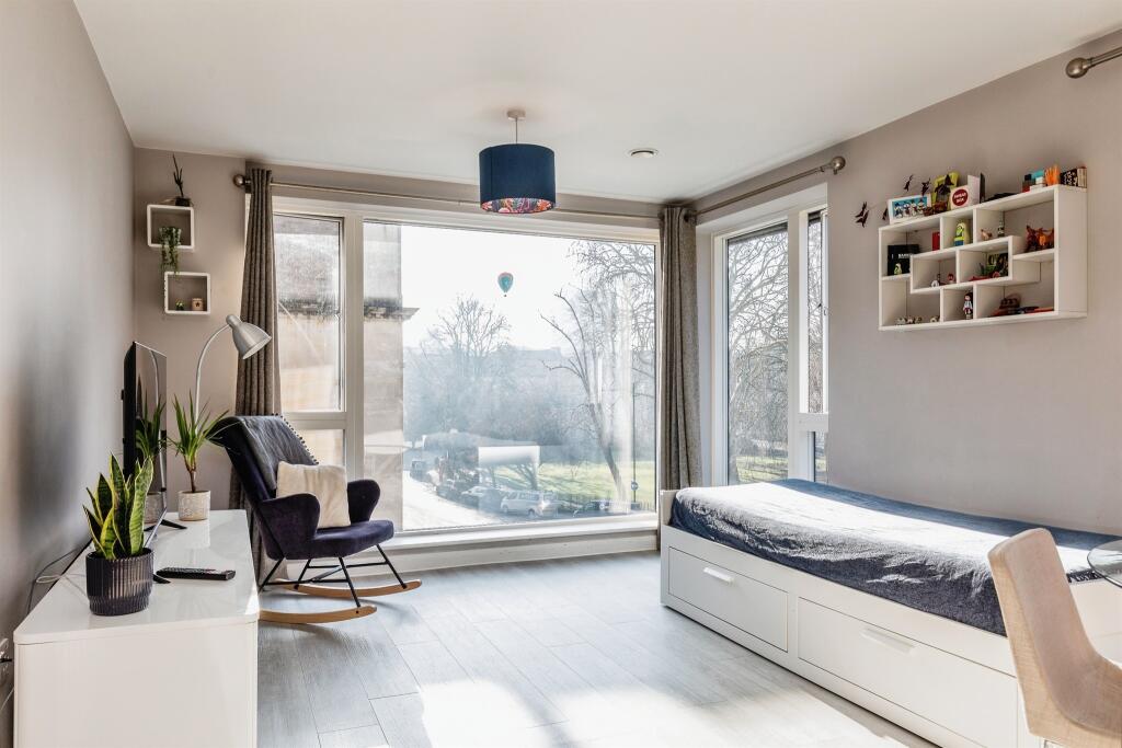 Additional property image - Dean Street, Bristol