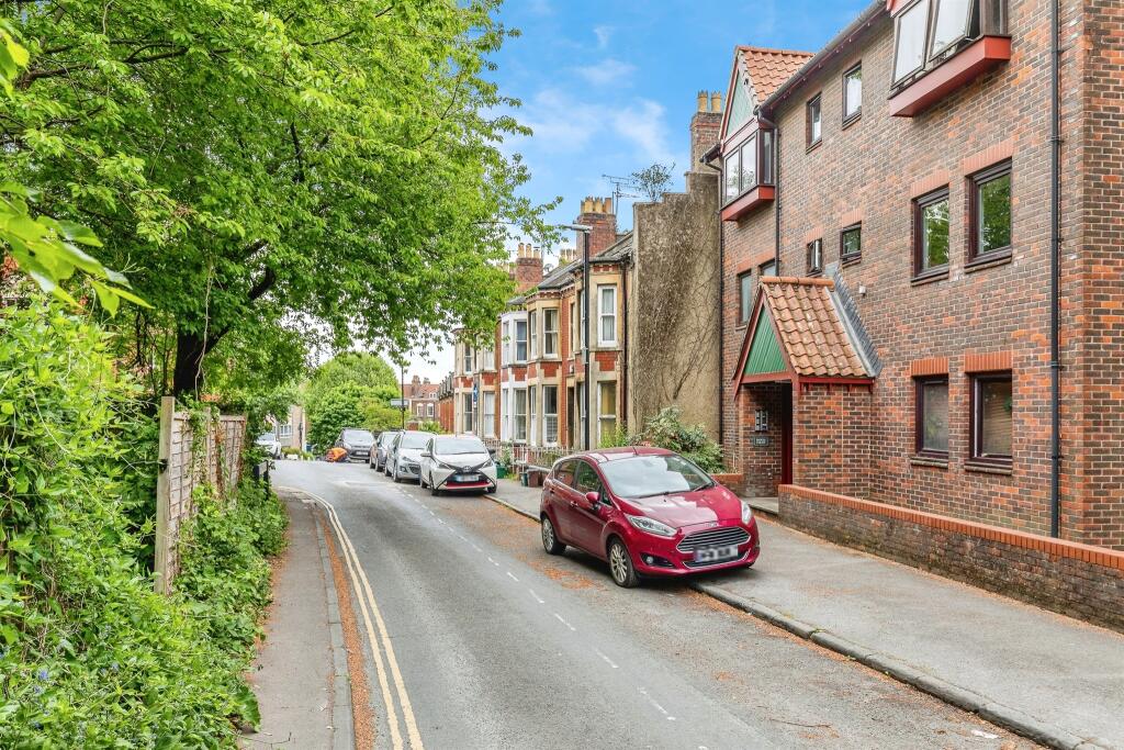 Main image of property: Cumberland Place, Bristol
