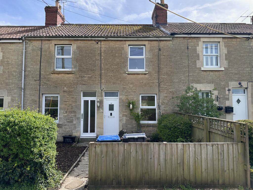 2 bedroom character property for sale in Top Lane, Whitley, Melksham, SN12