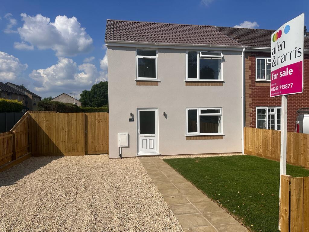 3 bedroom semidetached house for sale in Martins Croft, Colerne