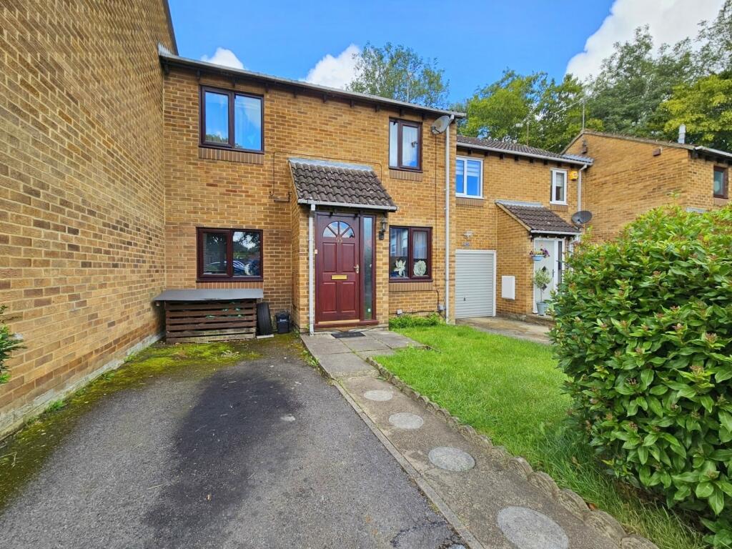 2 bedroom terraced house for sale in Sellafield Way, Lower Earley