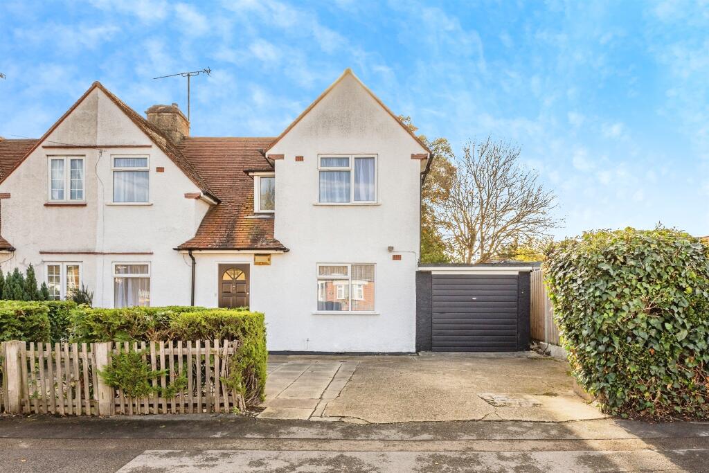 Main image of property: Cressingham Road, Reading
