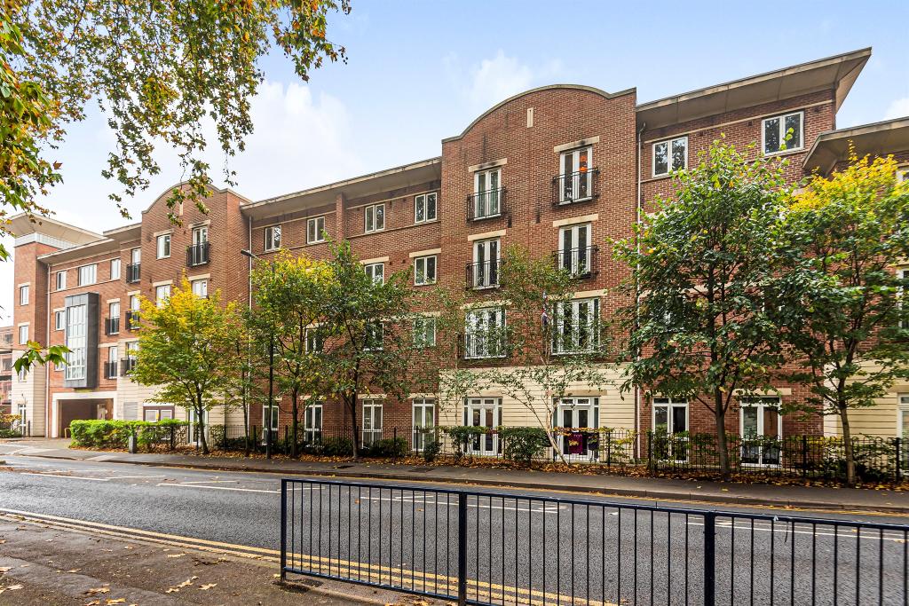 1 bedroom apartment for sale in Grenfell Road, Maidenhead, SL6