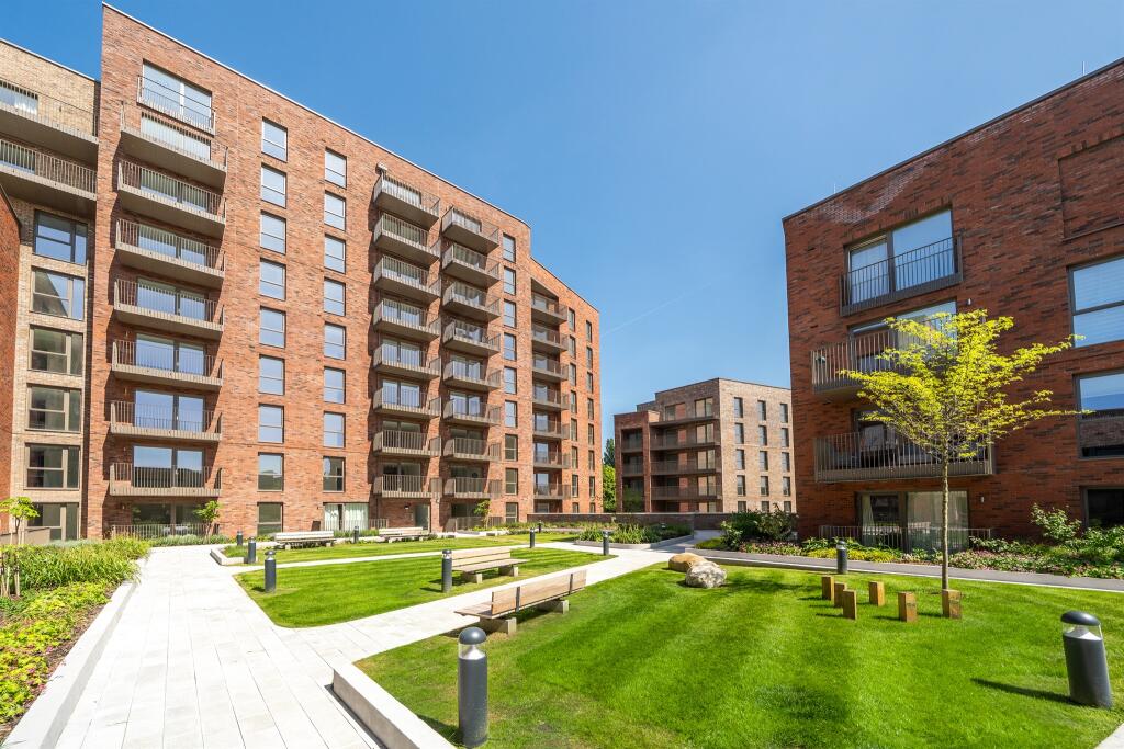 Main image of property: Moorbridge Road, Maidenhead