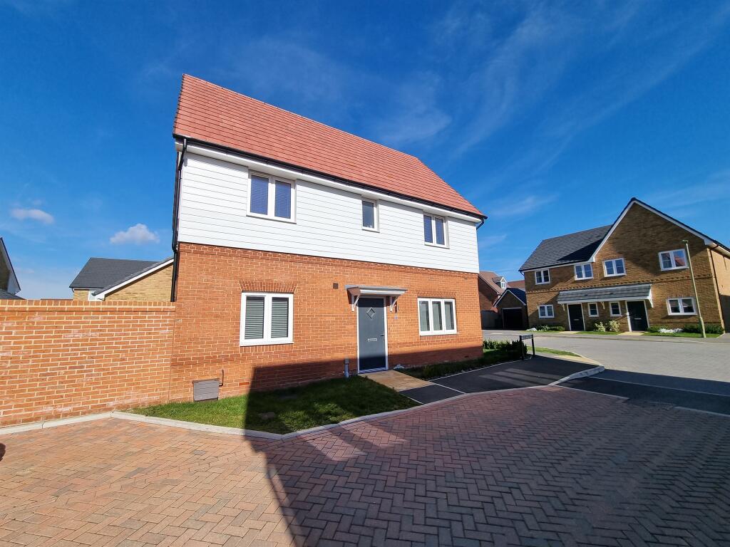 Main image of property: Scafell Pike, Didcot