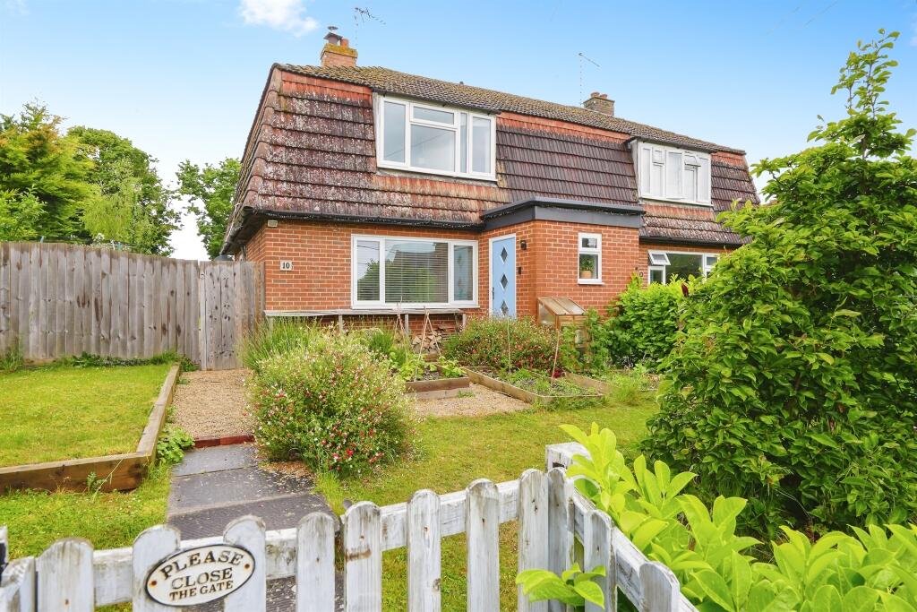 Main image of property: Moreton Road, Aston Upthorpe, Didcot