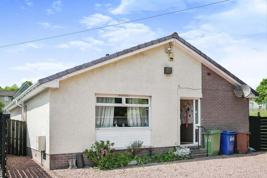 3 bedroom detached bungalow for sale in Place Of Bonhill, Renton
