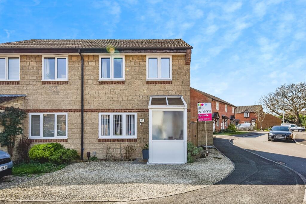 Main image of property: Courts Barton, Frome
