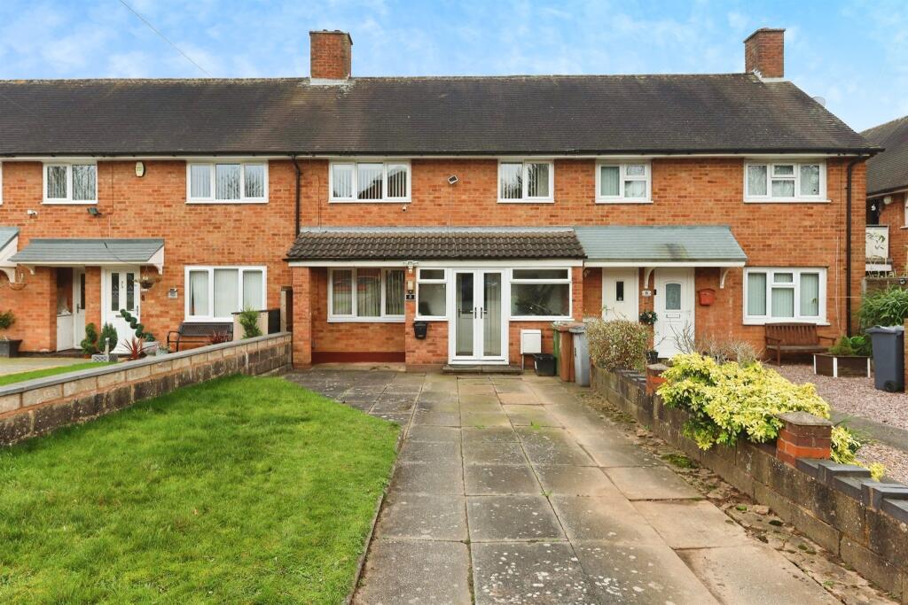 3 bedroom terraced house for sale in Broomcroft Road, Birmingham, B37