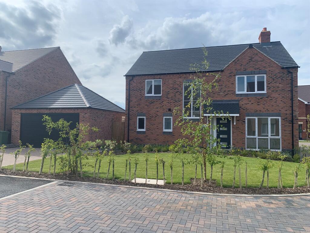 4 bedroom detached house for sale in Kingsview Meadow, Coton Lane