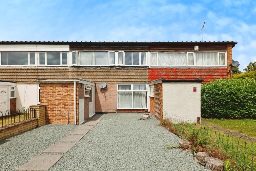 Main image of property: Innsworth Drive, Birmingham